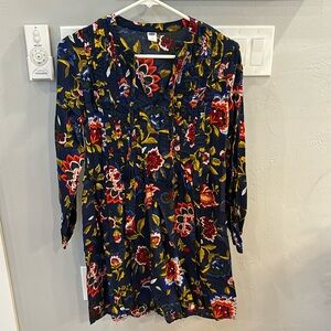 Old Navy navy dress with floral pattern